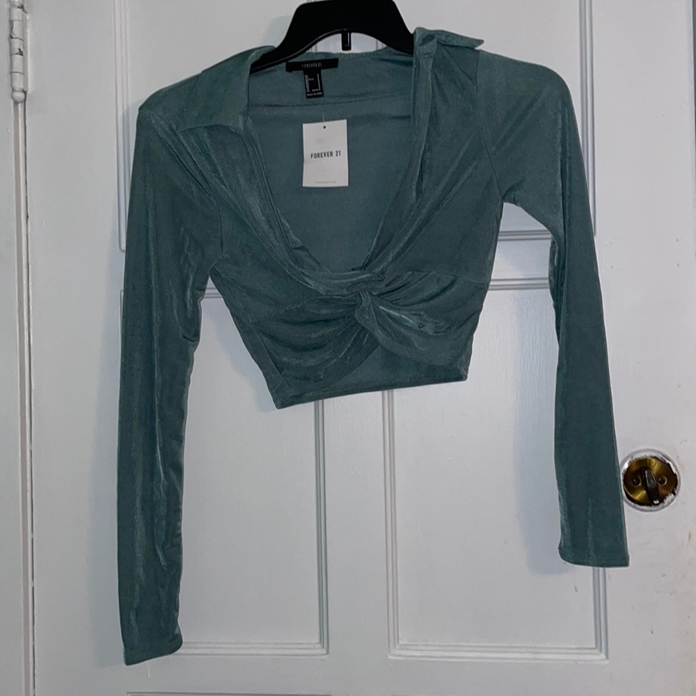 Forever 21 crop top nwt